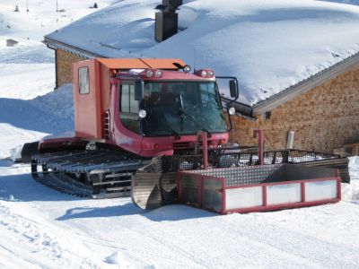 (Warth / Arlberg) Helmut Urbansky
