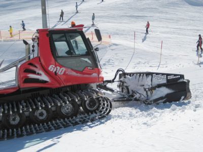 (Warth / Arlberg) Helmut Urbansky
