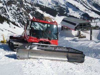 (Warth / Arlberg) Helmut Urbansky
