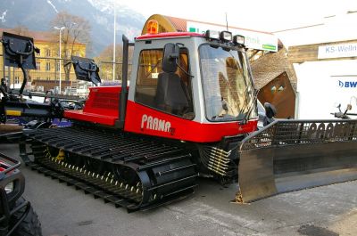 paana 125 001j
Neu in den Alpen ist der schwedische Paana. Diese Version hat 125PS und wurde auf der Interalpin 2005 in Innsbruck erstmalig gezeigt.
