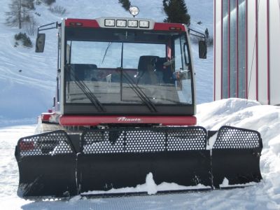 (Warth / Arlberg) Helmut Urbansky
