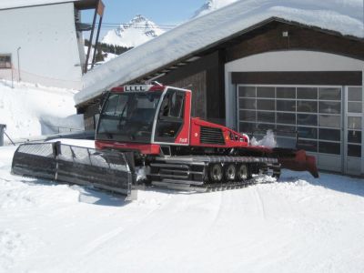 (Lech/Arlberg) Helmut Urbansky
