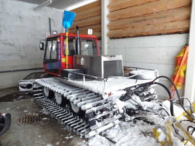 Pisten Bully 110D
Jakob M. (Ebnit/Vorarlberg)
Schlüsselwörter: Pisten Bully 110 D