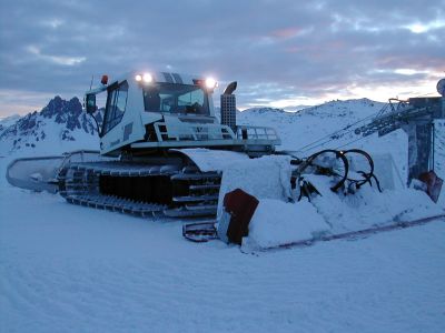 GT 45O demonstration in MERIBEL / Cedric Faure
