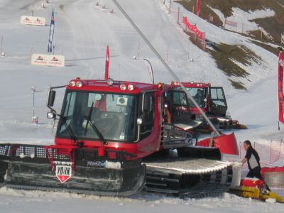 pb 300
challenge pistenbully  / Julien Berliotz
