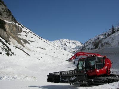 PB 400w - STUBEN / RAUZ
(Stuben / Rauz) Patrick BÃ¤tz
