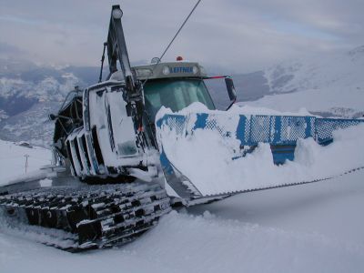 LH 500 W MERIBEL / Cedric Faure
