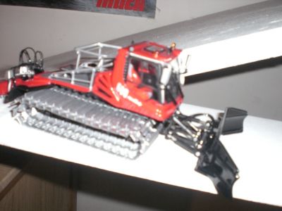 PistenBully 600
